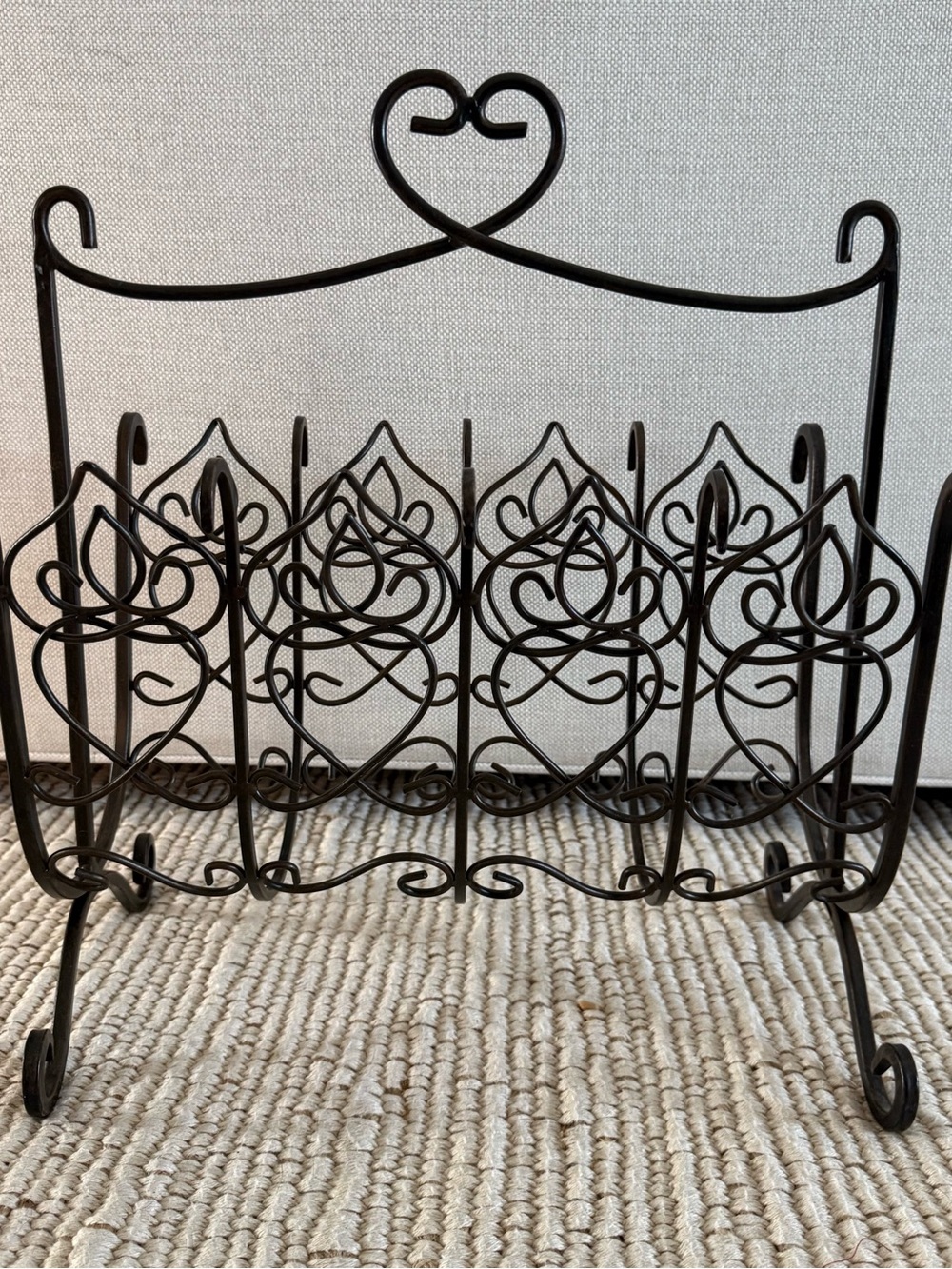 Vintage Southern Living at Home "Davistown" Magazine Rack / Vinyl Record Holder